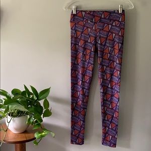 LuLaRoe leggings OS purple red NWOT